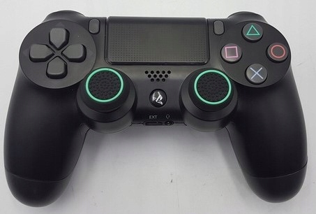 Rukoväte, gumené podložky, analógové ovládače XBOX SERIES X S