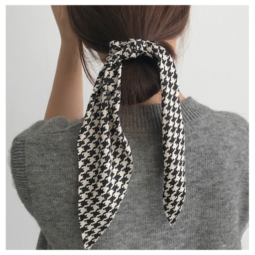 Vlasová elastická, dlhá šatka v štýle houndstooth, PIN UP GUM93