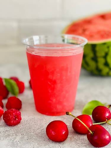 Plastové poháre 250/300ml 50ks jednorazový pohár