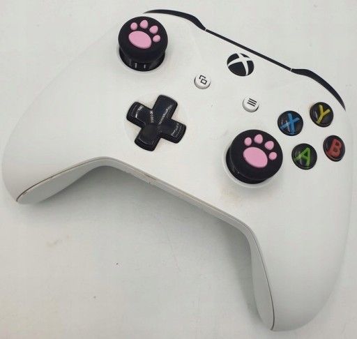 Rukoväte, gumené podložky, analógové ovládače XBOX SERIES X S