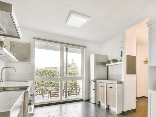 POVRCHOVÁ MONTÁŽ Štvorcový LED PANEL 18W STUDENÁ BIELA 6000K