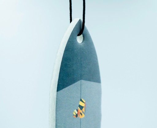 Parfém do auta Surfboard Fragrance BLACK AMBER
