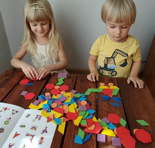 DREVENÁ HRA MONTESSORI PUZZLE 180 dielikov
