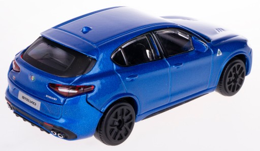 Corvette Stingray 1:43 model Bburago 18-30250