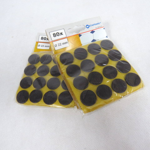 SAMOLEPIACE PLSTENÉ PODLOŽKY NÁBYTKU 22 mm 80