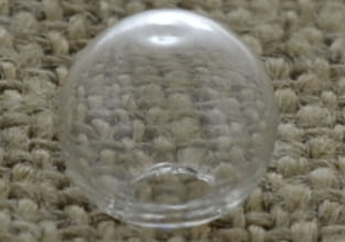 Sklenená forma, tienidlo 10mm s otvorom 3mm, 2ks