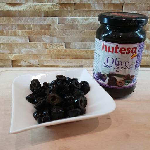 Čierne olivy nakrájané na plátky 350g HUTESA Španielsko
