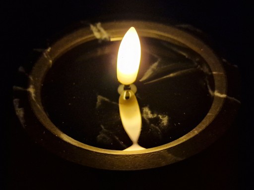Mramorová EFFECT LED sviečka 15 cm 9,5 DEKORATÍVNA čierna