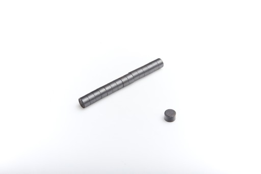 Cylindrický feritový magnet MW 8x5 F30, sada 10 kusov