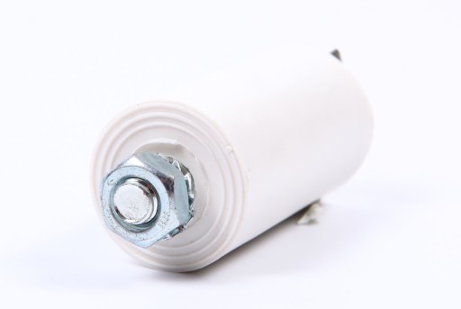 Štartovací kondenzátor motora 32uF/450V konektor/M8