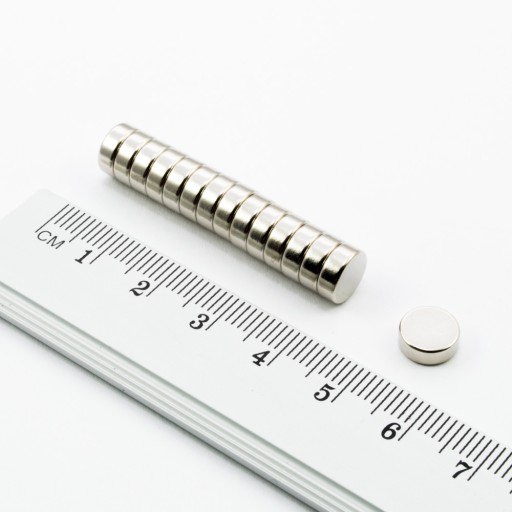 VALEC NEODYMIOVÝ MAGNET 8x3 N38 - 10 KS