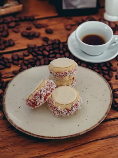 VARŠAVSKÉ COOKIES S MARMELÁDOU RUŽOVÉ COOKIES 350g LAHODNÉ