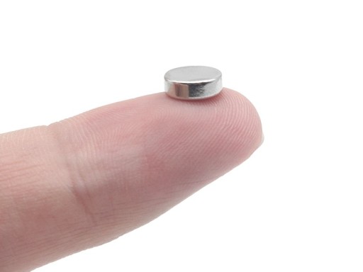 SILNÝ VALEC NEODYMIOVÝ MAGNET 8x3 10 KS
