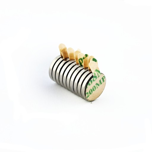 NEODYMOVÝ MAGNET 10x1,5 mm VALEC S LEPIKOM 10 KS