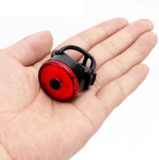 ZADNÁ LED LAMPA NA BICYKEL 40