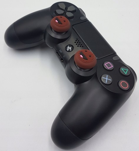 Rukoväte, gumené podložky, analógové ovládače XBOX SERIES X S
