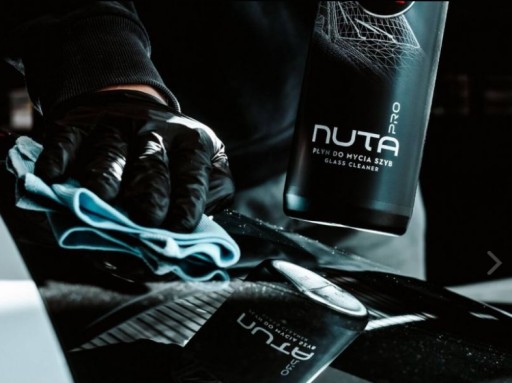 K2 NUTA PRO 1L TEKUTÉ ČISTIACE PROSTRIEDKY NA OKNÁ, AUTOZRKADLÁ, OKNÁ