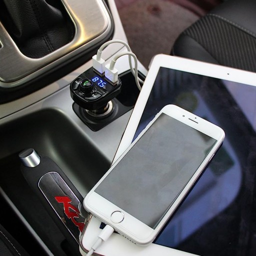 Bluetooth FM vysielač MP3 nabíjačka do auta
