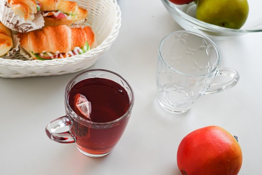 IRIS SKLENENÝ hrnček na kávu a čaj 300ml