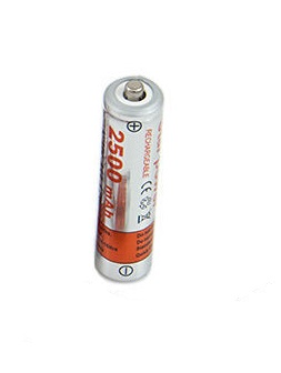 4x BATÉRIE R3 AAA 2500 mAh BATÉRIA + PUZDRO