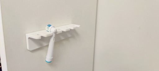 Držiak na zubnú kefku Oral B, závesný, 5-dielna montáž