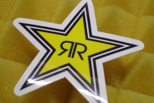 ROCKSTAR ROCK STAR NÁLEPKA NA MOTOCROSS 5,5 x 5,7 cm