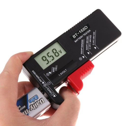 DIGITÁLNY TESTER A METER BATÉRIÍ AA