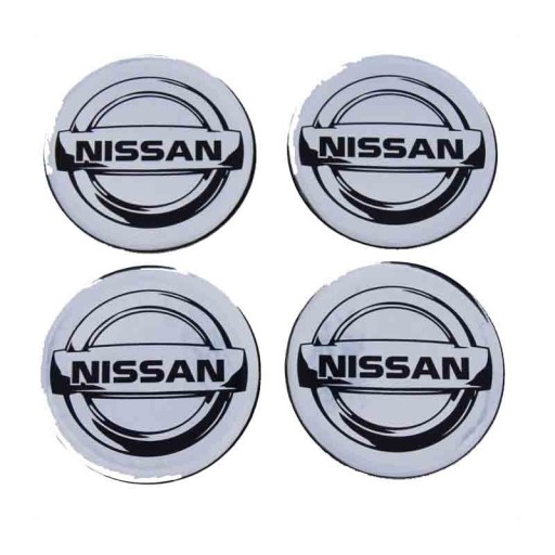70 cm znak Nissan na 7 cm kryte náboja