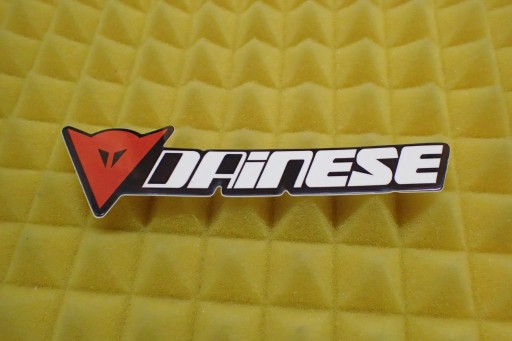 NÁLEPKA DAINESE NÁLEPKA 12,3 x 3,3 cm