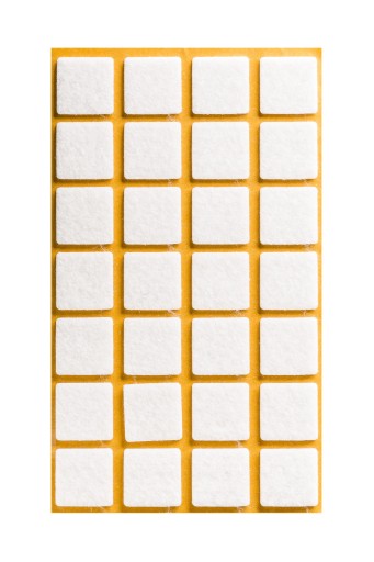 Samolepiace plstené podložky pod štvorcový nábytok – BIELE 20x20mm