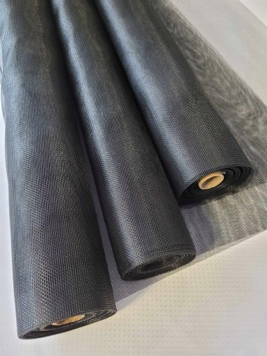 ČIERNE pletivo na meter 1,4m x 1m SIEŤKA PROTI KOMÁROM
