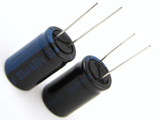 KONDENZÁTOR 33uF / 400V 16x25 LONGLIFE 105* 2KS.