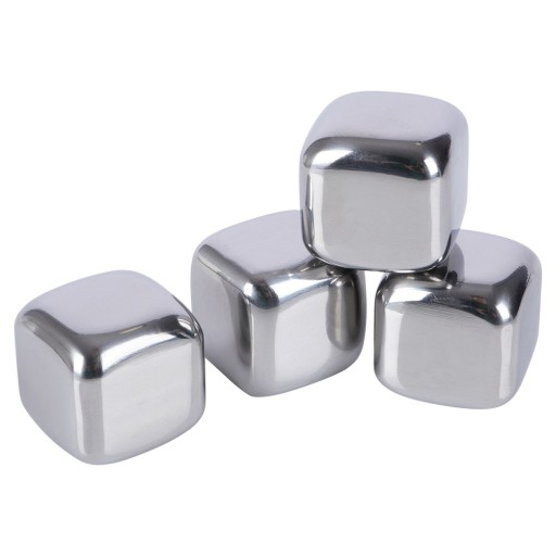 4x ICE CUBES, oceľové, opakovane použiteľné kocky ľadu na chladenie whisky nápojov