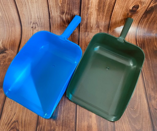 DÁVKOVAČ NA LOPIČKU ODMERNÉ KRMIVO CEREÁLIE 3KG SILNÉ
