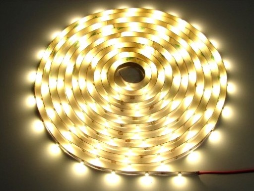 Prémiový LED pás 2835 5m/300diód 3000k IP65