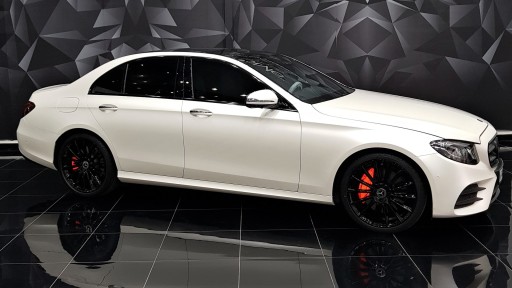 NÁLEPKA NA AUTO WRAP MATT MAT AUTO WHITE