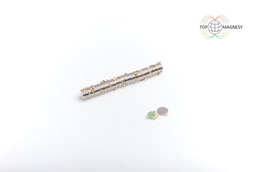 Neodymový magnet MW 8x1 N38 s lepidlom 3M 10 ks