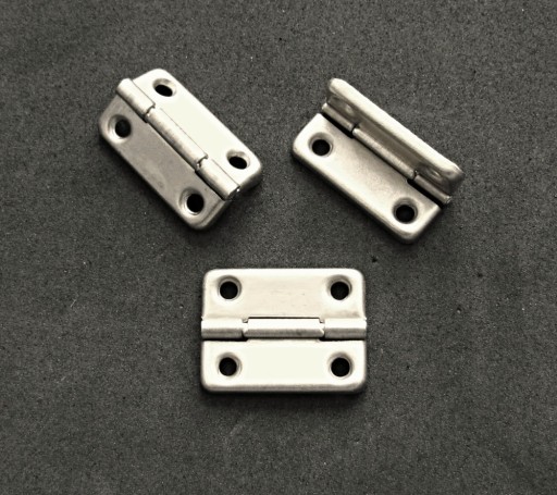 Uhlové pánty 90° 24x32mm poniklované 4 ks + skrutky