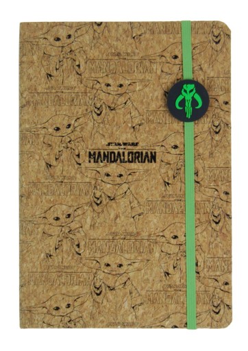 Zápisník A5 80k s gumou, línia Star Wars Mandalorian