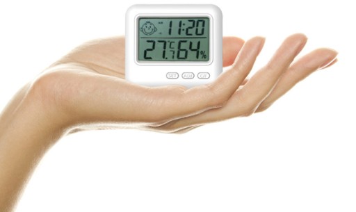 DIGITÁLNY TEPLOMER HYGROMETER IZBOVÁ METEOSTANICA S DISPLEJOM