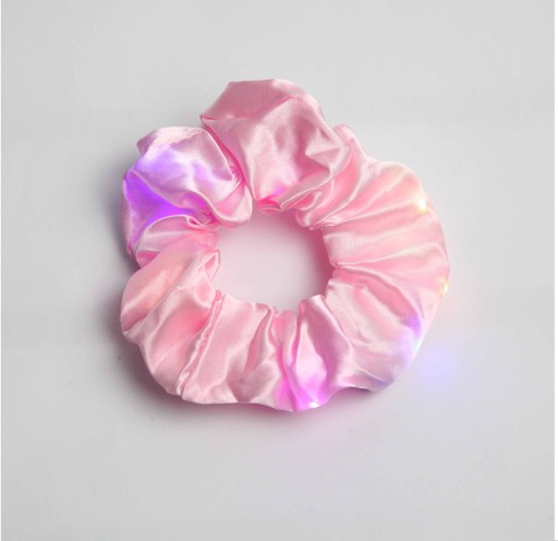 SCRUNCHIE LED GUMA NA VLASY