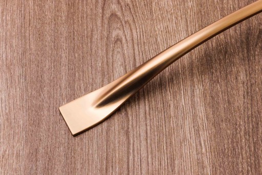 Nábytková rukoväť FLOW GTV champagne, rozteč 192