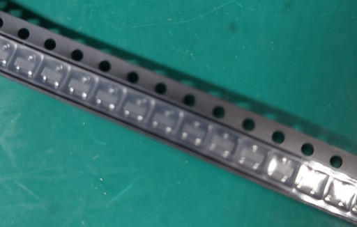 FAIRCHILD SEM tranzistor. NDS355AN N-Mosfet