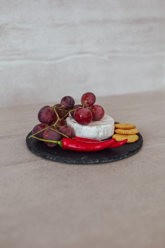 Okrúhla bridlicová kamenná doska na sushi tapas, 20 cm
