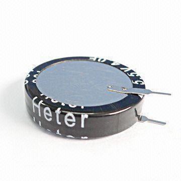 ZLATÝ KONDENZÁTOR 4F 5,5V RASTER 6,5mm VERTIKÁLNY