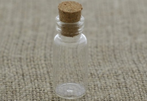 Sklenená fľaštička 39*18mm so zátkou