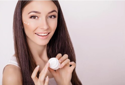 ZIAJA KAKAOVÉ MASLO KRÉM NA TVÁR PRE SUCHÚ PLEŤ 50ml