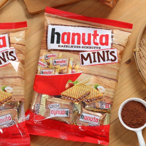 Hanuta Mini orieškové oblátky Ferrero tyčinky 200g De
