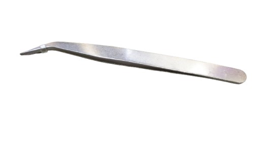 Kovová pinzeta na navliekanie nití, zakrivená, 12 cm