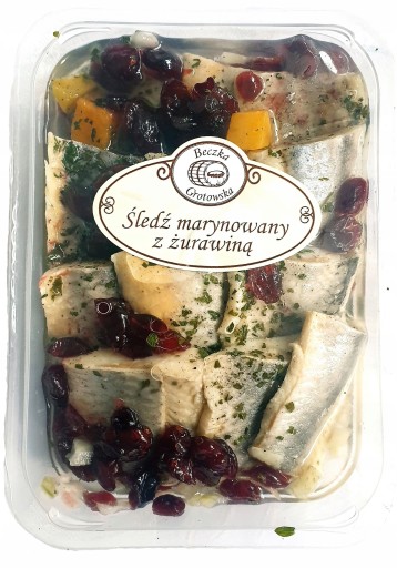 Sleď marinovaný s brusnicami Beczka Grotowska 450g